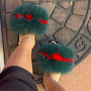 Fox Fur Slides green and red